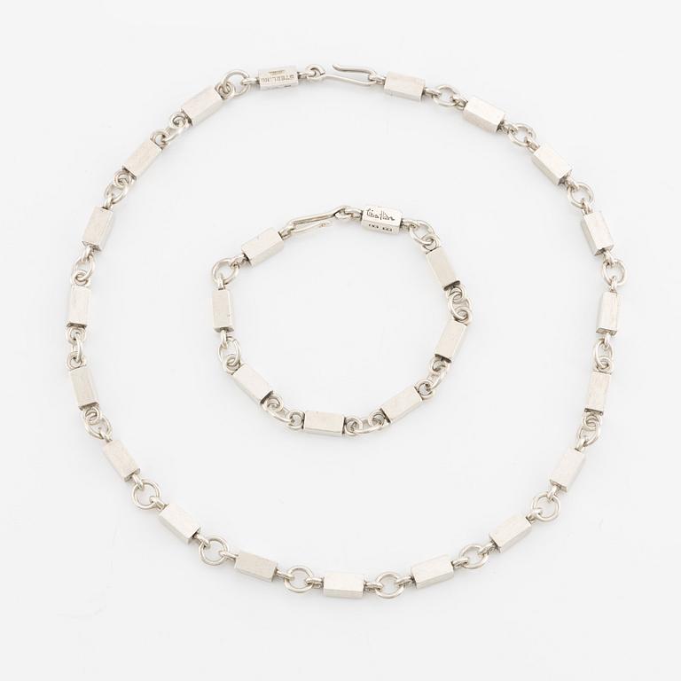 Wiwen Nilsson, bracelet and necklace, bar links, silver, Lund 1949 and 1953.