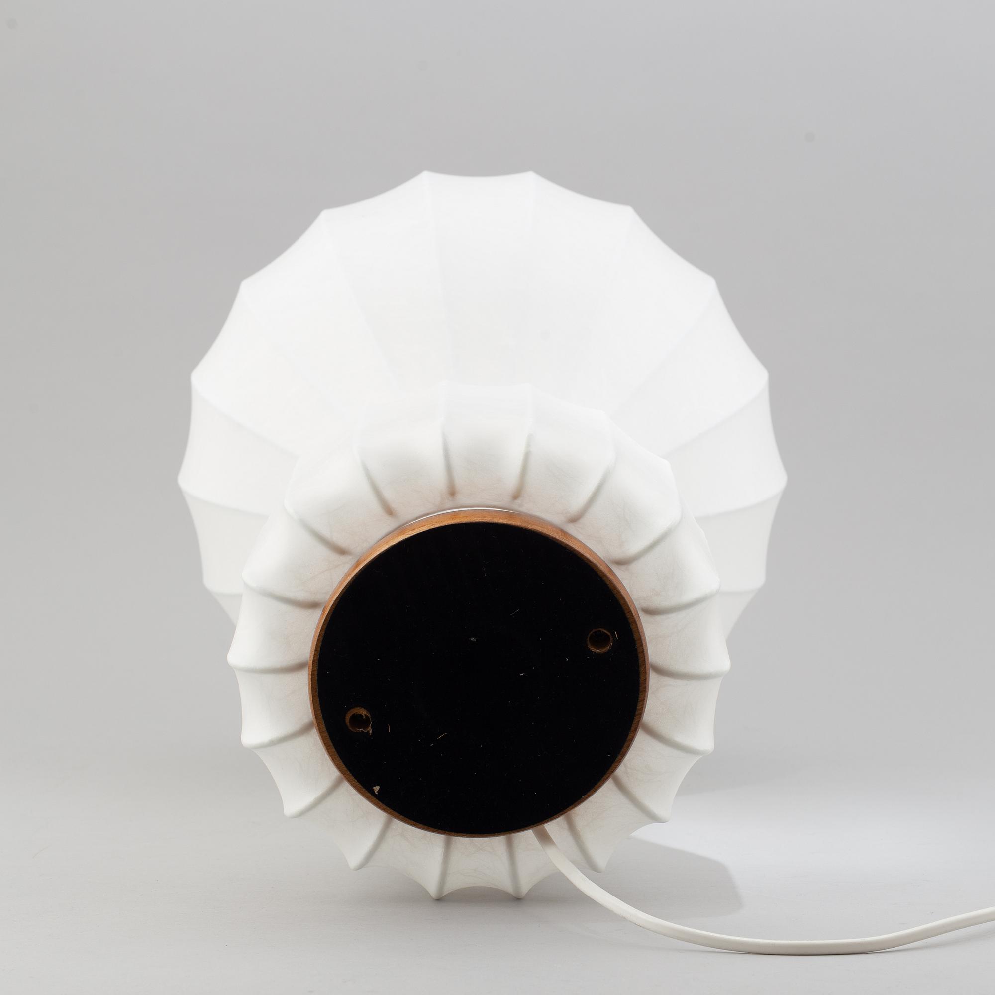 A 'Gatto' table lamp by Archille & Pier Giacometti, Flos.