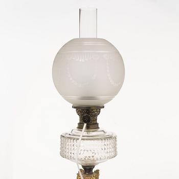 Bordslampa, omkring år 1900.