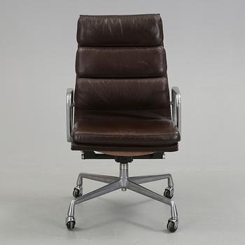 KONTORSSTOL, EA 217/Softpad, Charles and Ray Eames, , Herman Miller, USA.