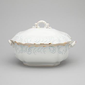 MATSERVIS, 116 delar, porslin, 1900-talets första hälft.