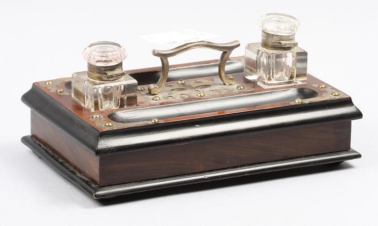 SKRIVSTÄLL, trä, glas, England, sekelskiftet 1800/1900.