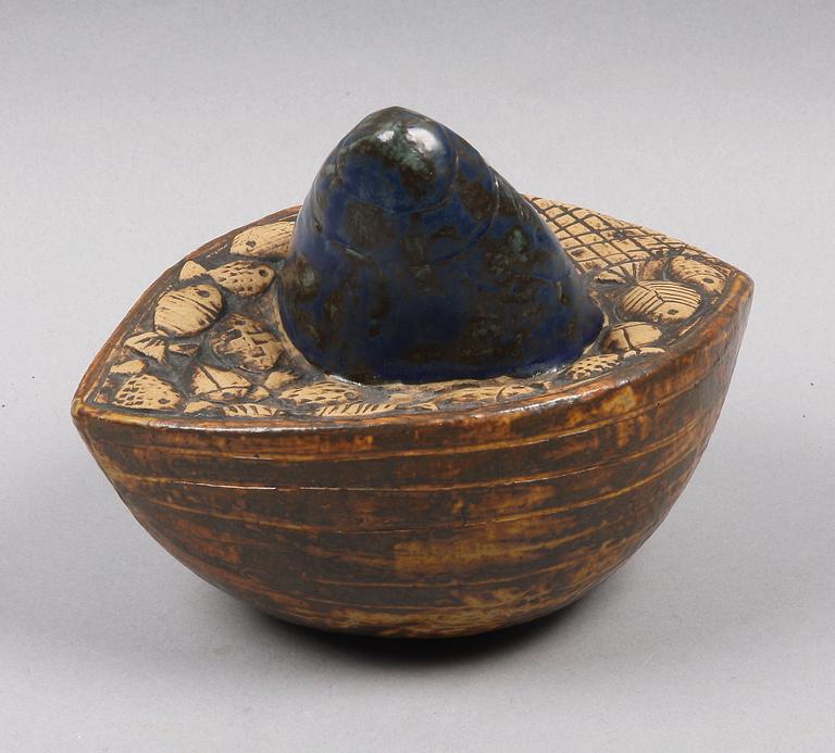 FIGURIN, stengods, Lisa Larson, Gustavsberg,  formgiven 1958.