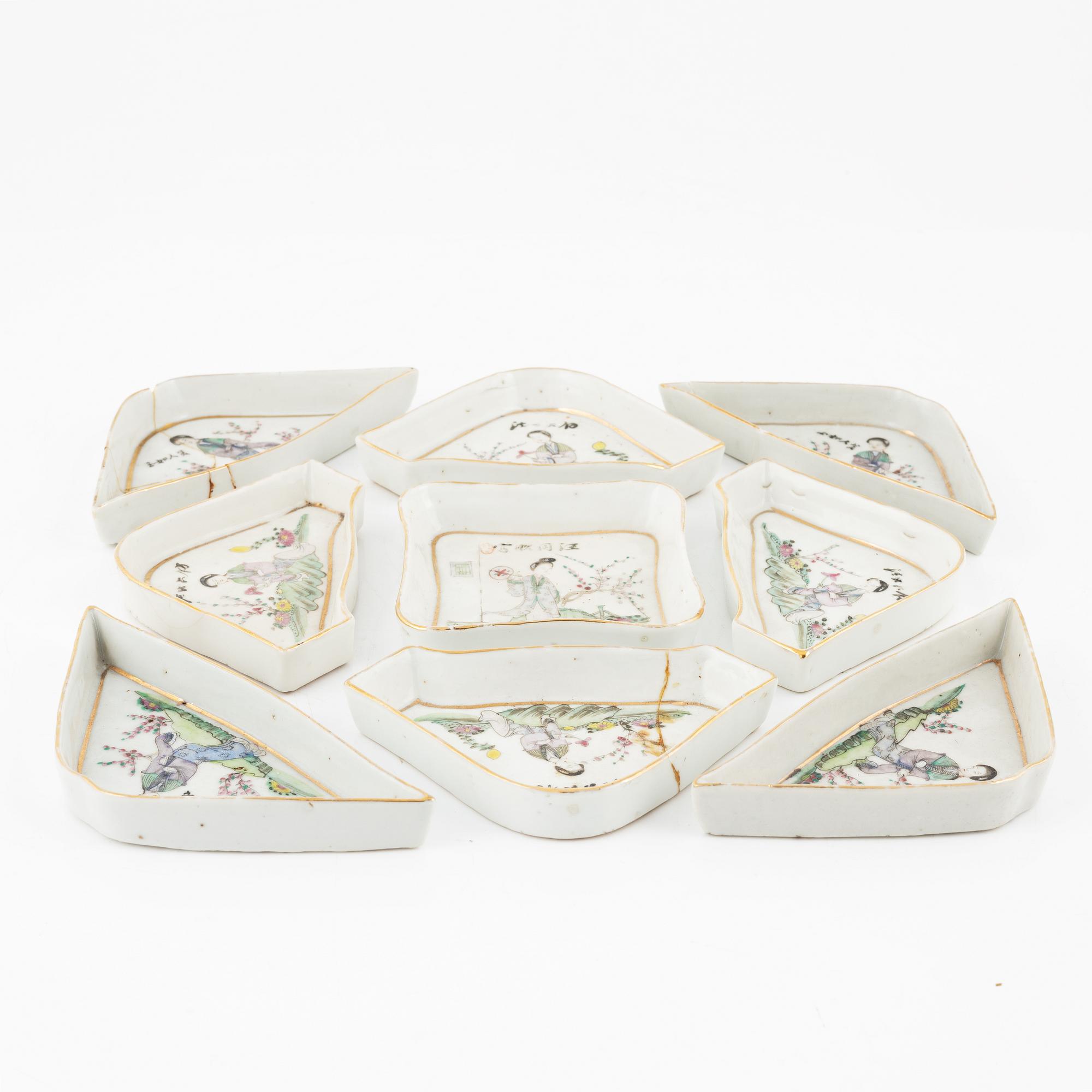 Cabaret, nio delar, porslin. Kina, tidigt 1900-tal.