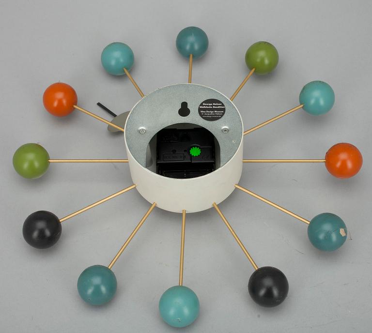 VÄGGKLOCKA, "The Ball Clock" George Nelson, Vitra Design Museum, 1900-talets slut.