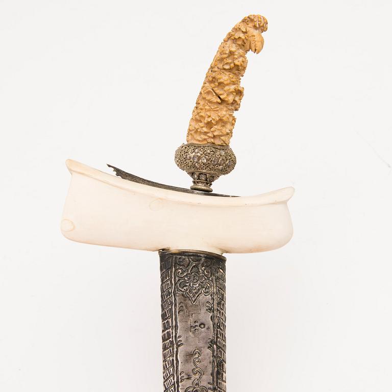 An Indonesian Kris dagger, 19th/20th Century.