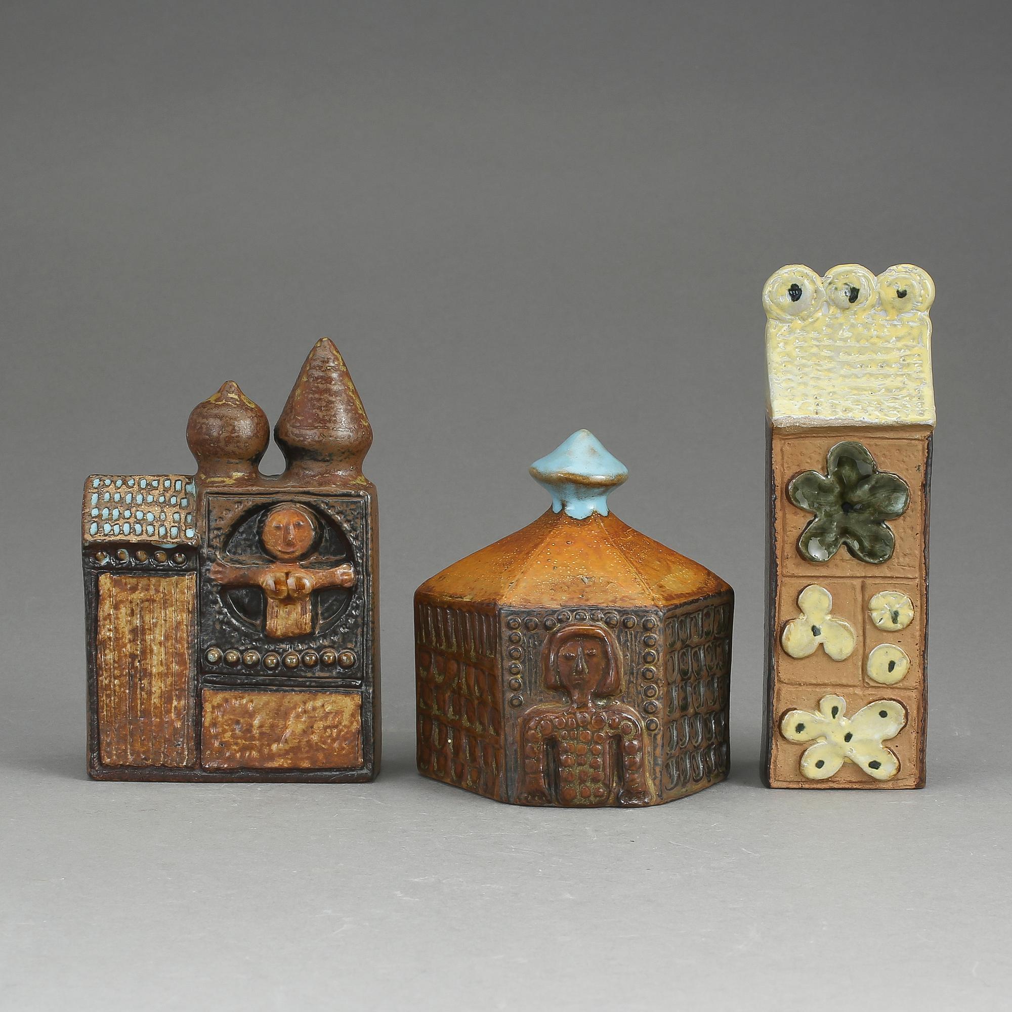 PARTI STENGODS, 3 delar. Bertil Vallien, Gustavsberg, "Bagdad", 1960-70-tal.