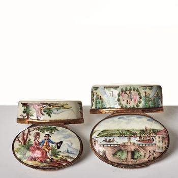 Two Chinese snuff boxes, Qing dynasty, 18th Century.