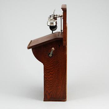 VÄGGTELEFON, 1900-tal.