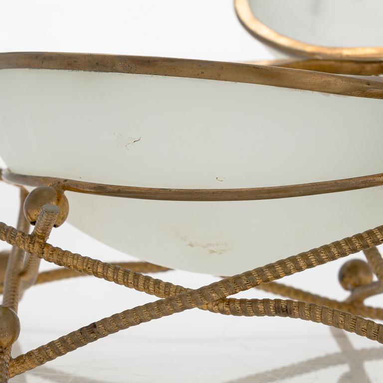 Rasia, lasia ja messinkiä, 1800-luvun loppu.