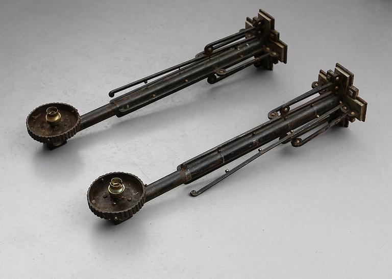 VÄGGLAMPOR, 1 par, smide och förkromad metall, art déco, 1900-talets första hälft.