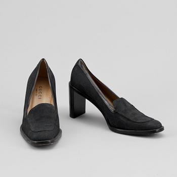 VÄSKA samt SKOR, 3 delar, Gucci.