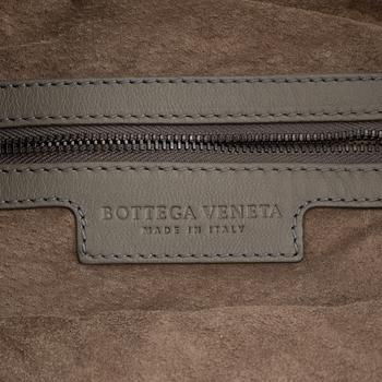 Bottega Veneta, bag "Hobo Bag".