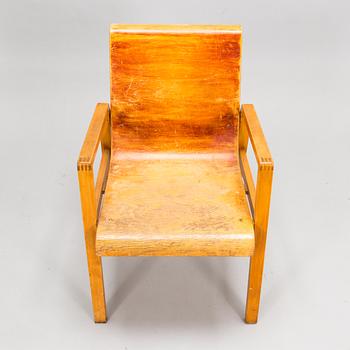 Alvar Aalto, A mid-20th century '403' armchair for O.Y. Huonekalu-ja Rakennustyötehdas A.B.