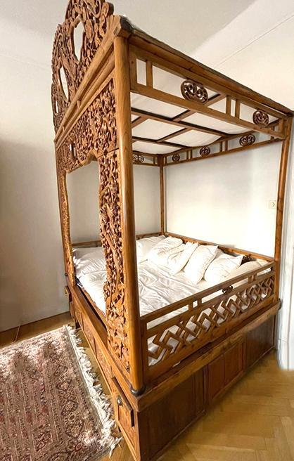 Bed China 20th century.