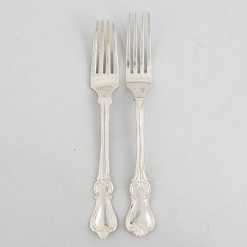 A Swedish silver cutlery, model Olga, mostly GAB and CG Hallberg, some Stockholm 1954 (123 pieces).