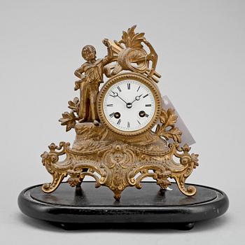 BORDSPENDYL, Louis XV-stil, 1800-talets andra hälft.