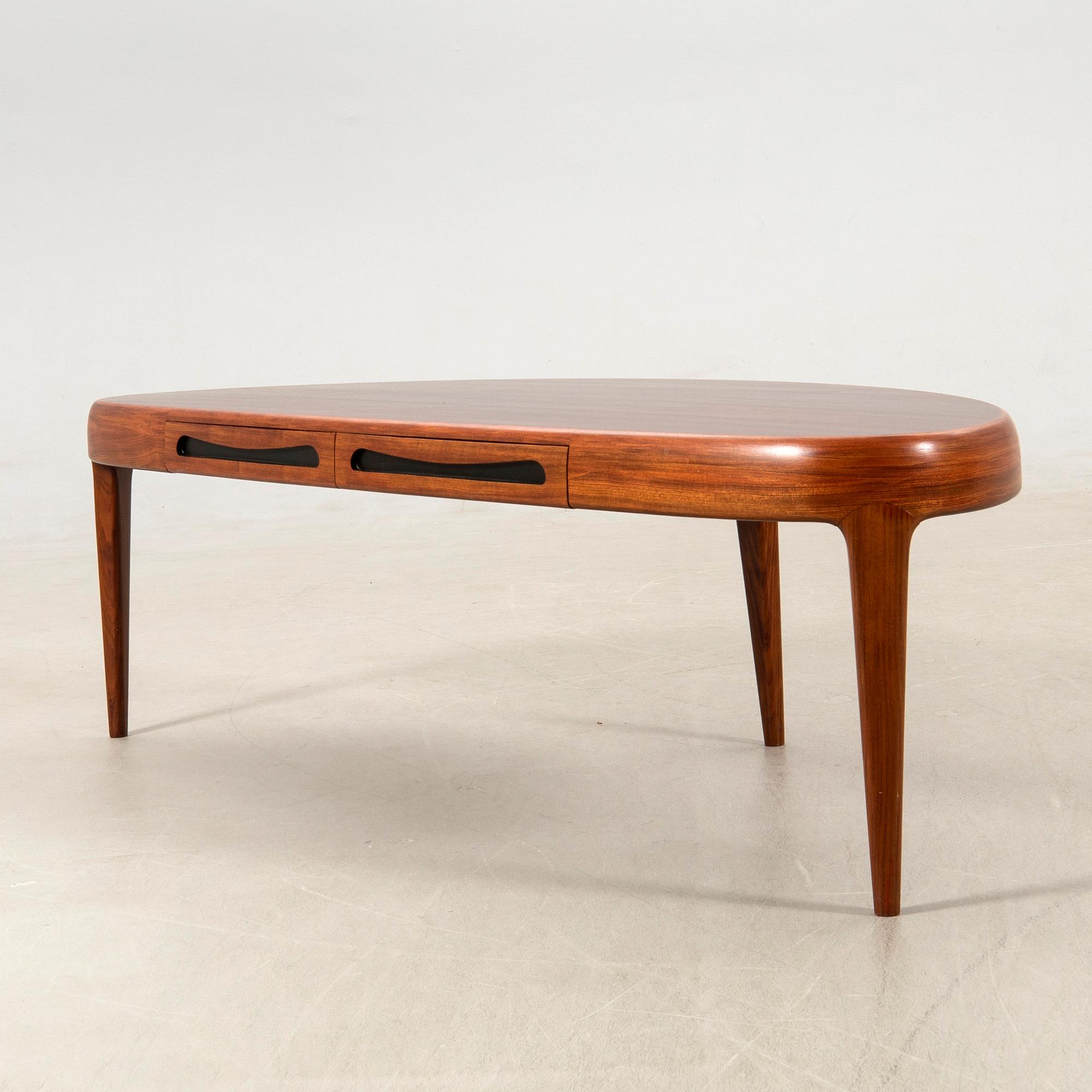 Johannes Andersen, coffee table, "Capri" for Trensum, 1960s.