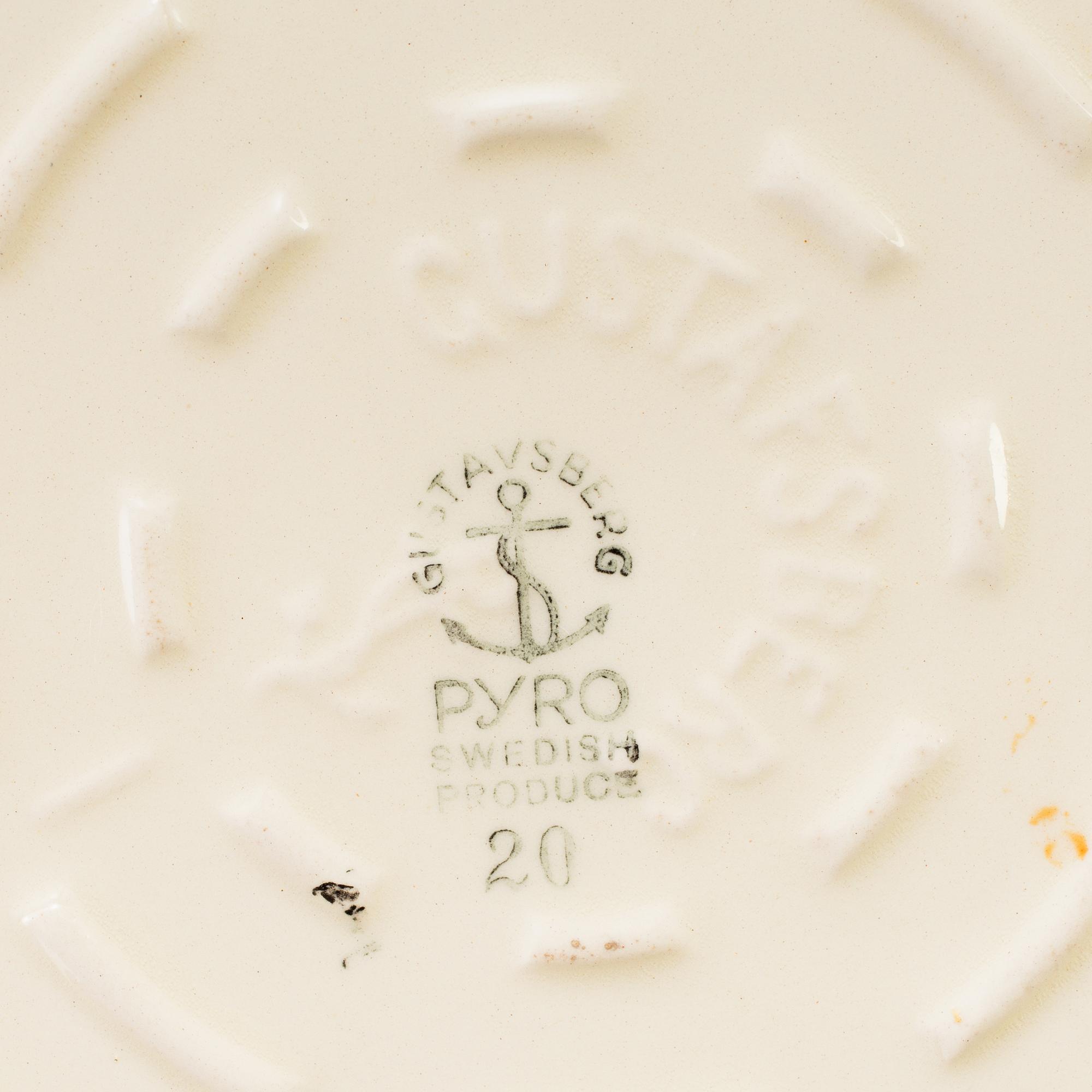 WILHELM KÅGE, 8 st ugnsformar, "Pyro", Gustavsberg. I produktion 1930-1955.