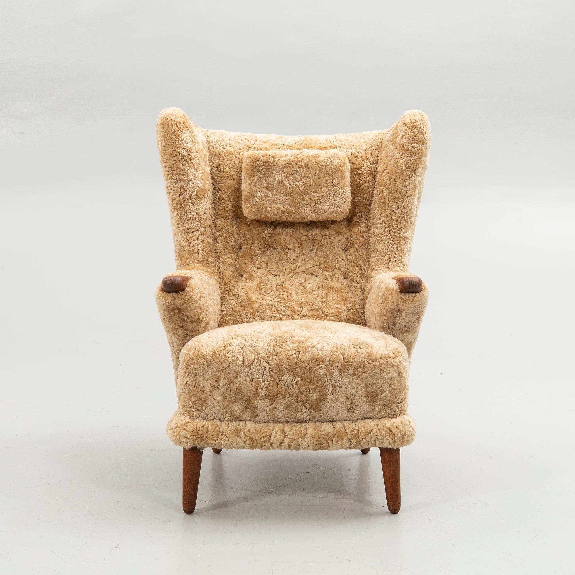 Armchair, mid-20th century, Denmark.