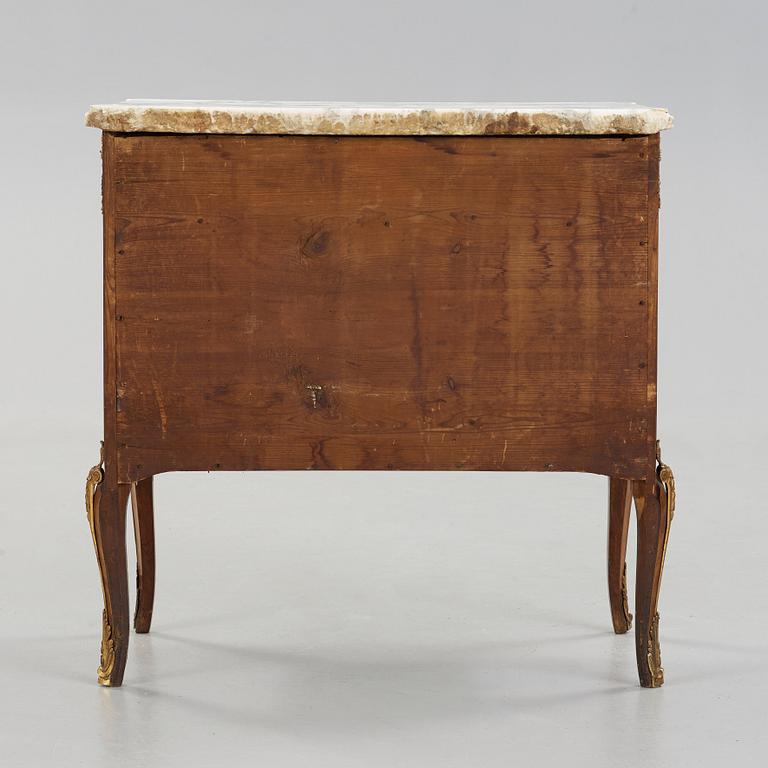 A Gustavian late 18th century commode by Johan Neijber (not signed), master 1768.