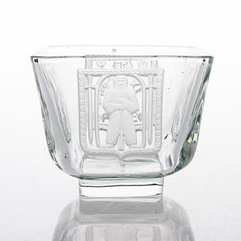 A glass bowl, 'Mottimalja' 1939-1940 Riihimäki Lasi Oy.