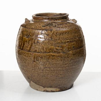 Kruka, glaserat stengods, Sydostasien, sen Mingdynasti/Qingdynasti.