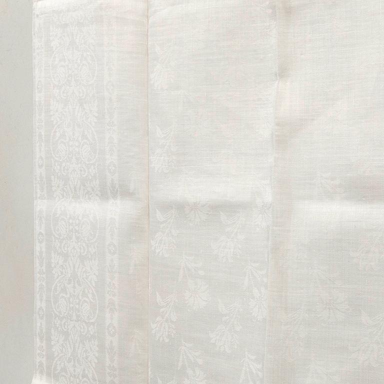 Towels, 2 pcs damask circa 1900.