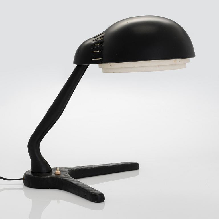 Alvar Aalto, bordslampa, modell A704, Valaistustyö.