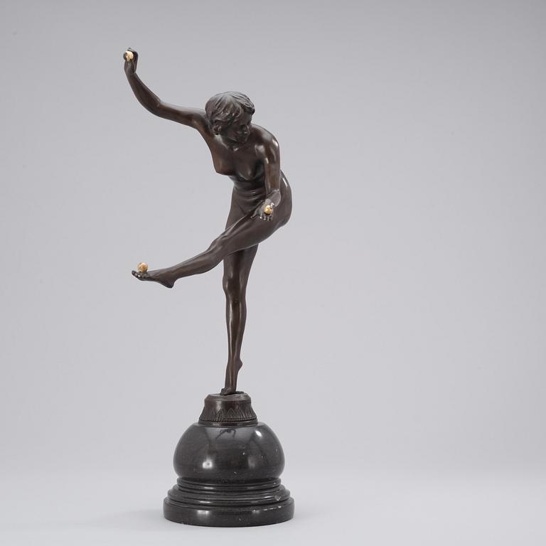 A Claire Jeanne Roberte Colinet Art Deco patinated and cold painted bronze 'Joggler' figure.