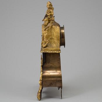 A 19th century French brass mantle clock pendulum Maviez à Paris.