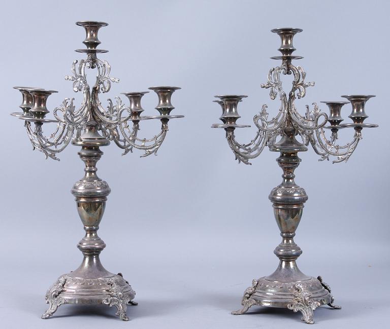 KANDELABRAR, ett par, nysilver, 1800-talets slut.