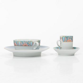 Heikki Orvola, matservis, 77 delar, porslin, "Amoroso",  Rörstrand.