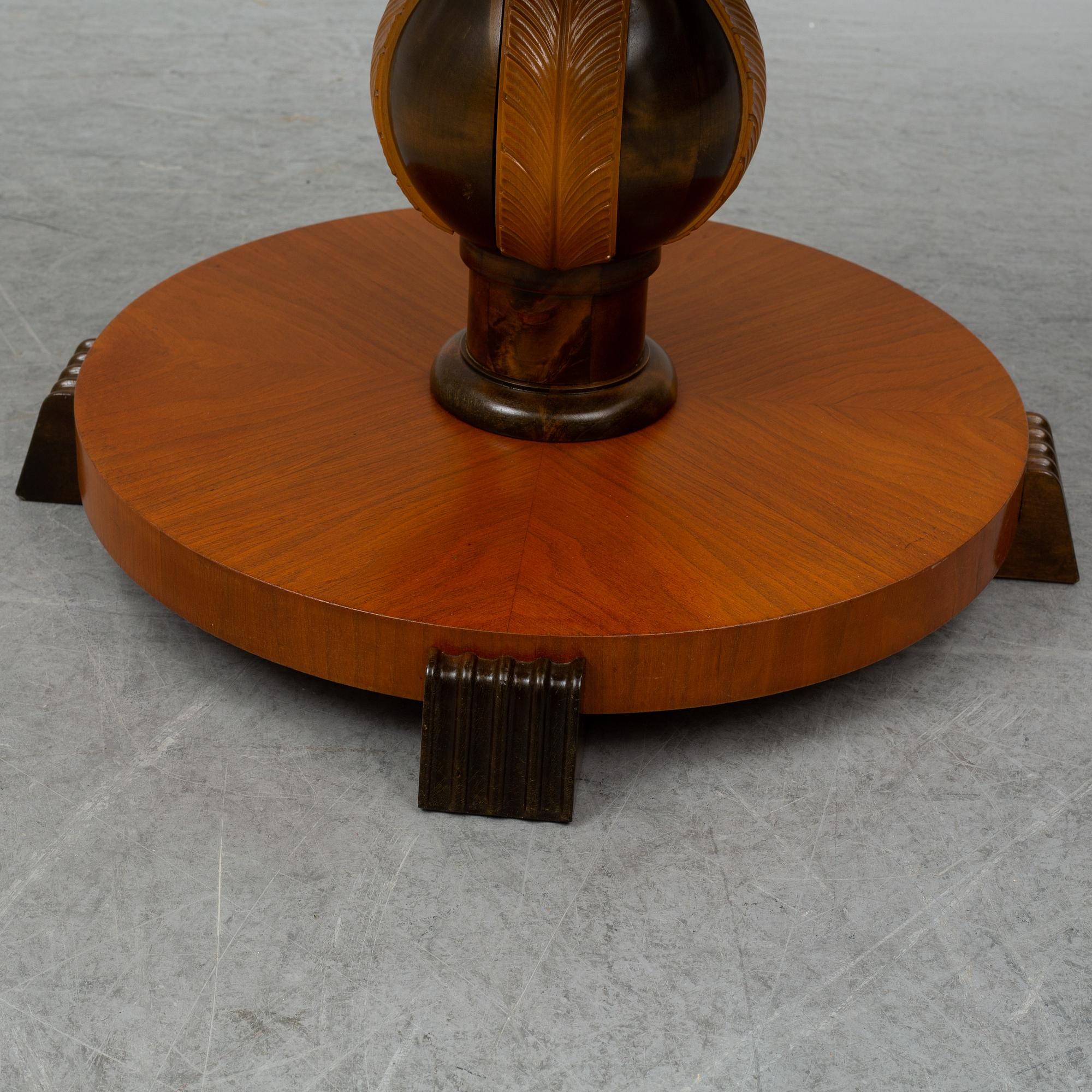 a 1930's-/40's table by Mjölby Intarsia.