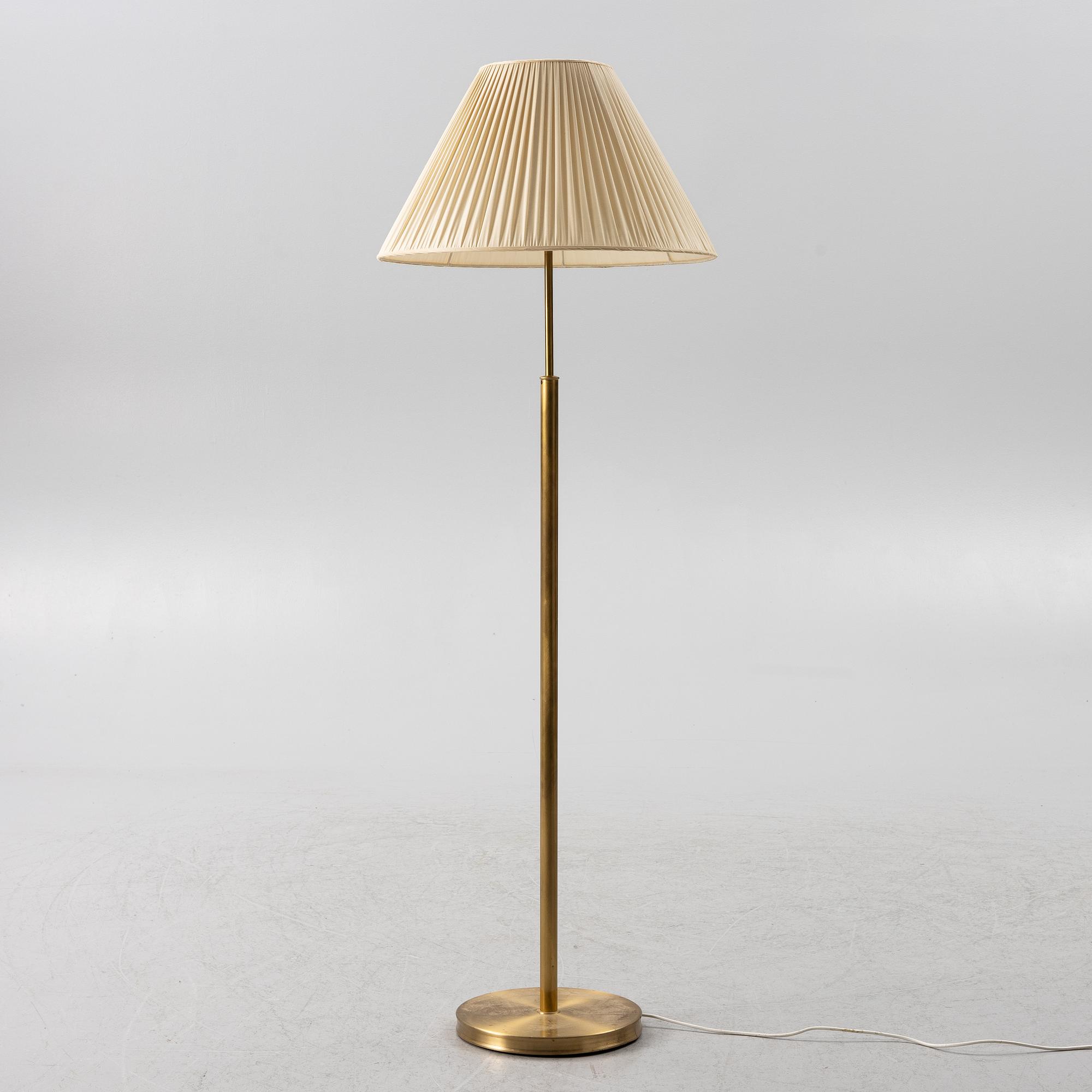 Josef Frank, golvlampa, modell 2148, Firma Svenskt Tenn.