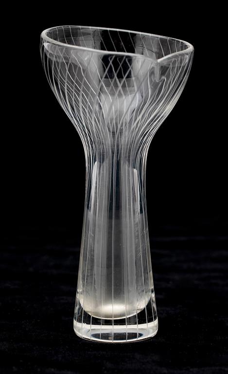 VAS. Glas. Tapio Wirkkala, Iittala, Finland, signerad o daterad, 1958.