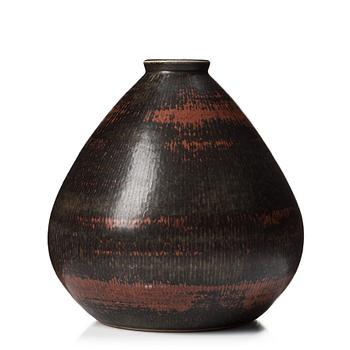 Carl-Harry Stålhane, a unique stoneware vase, Rörstrand, Sweden 1961.