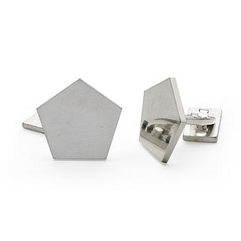 33. Wiwen Nilsson, a pair of sterling cuff-links, Lund Sweden 1944.