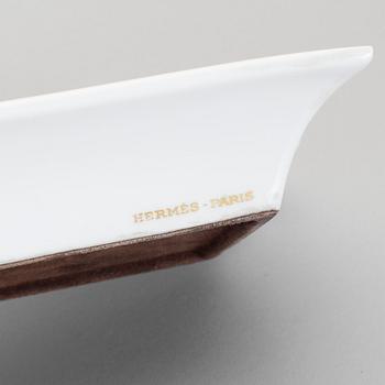 HERMÈS, askfat, porslin.