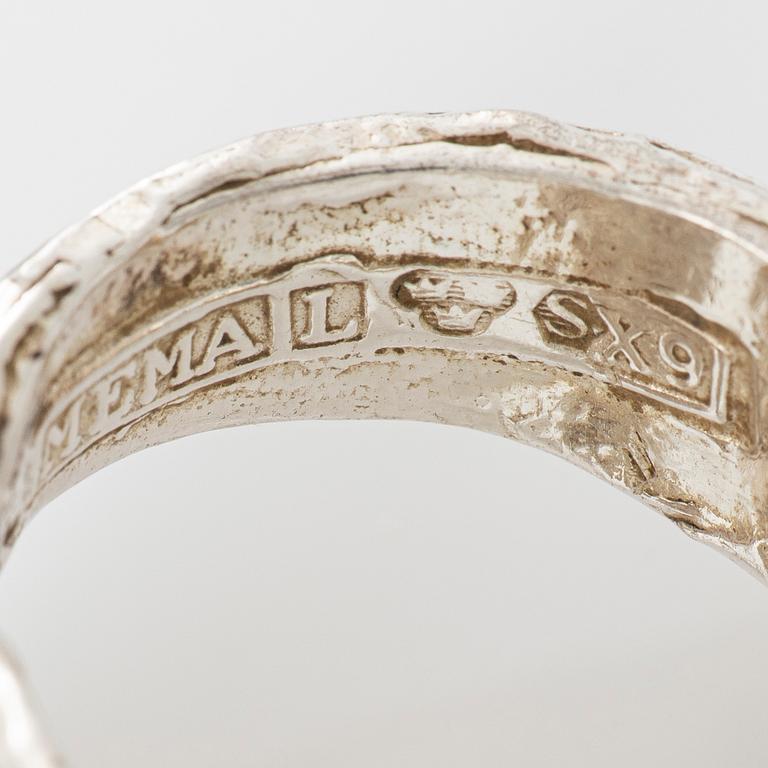 Theresia Hvorslev, Silver ring.