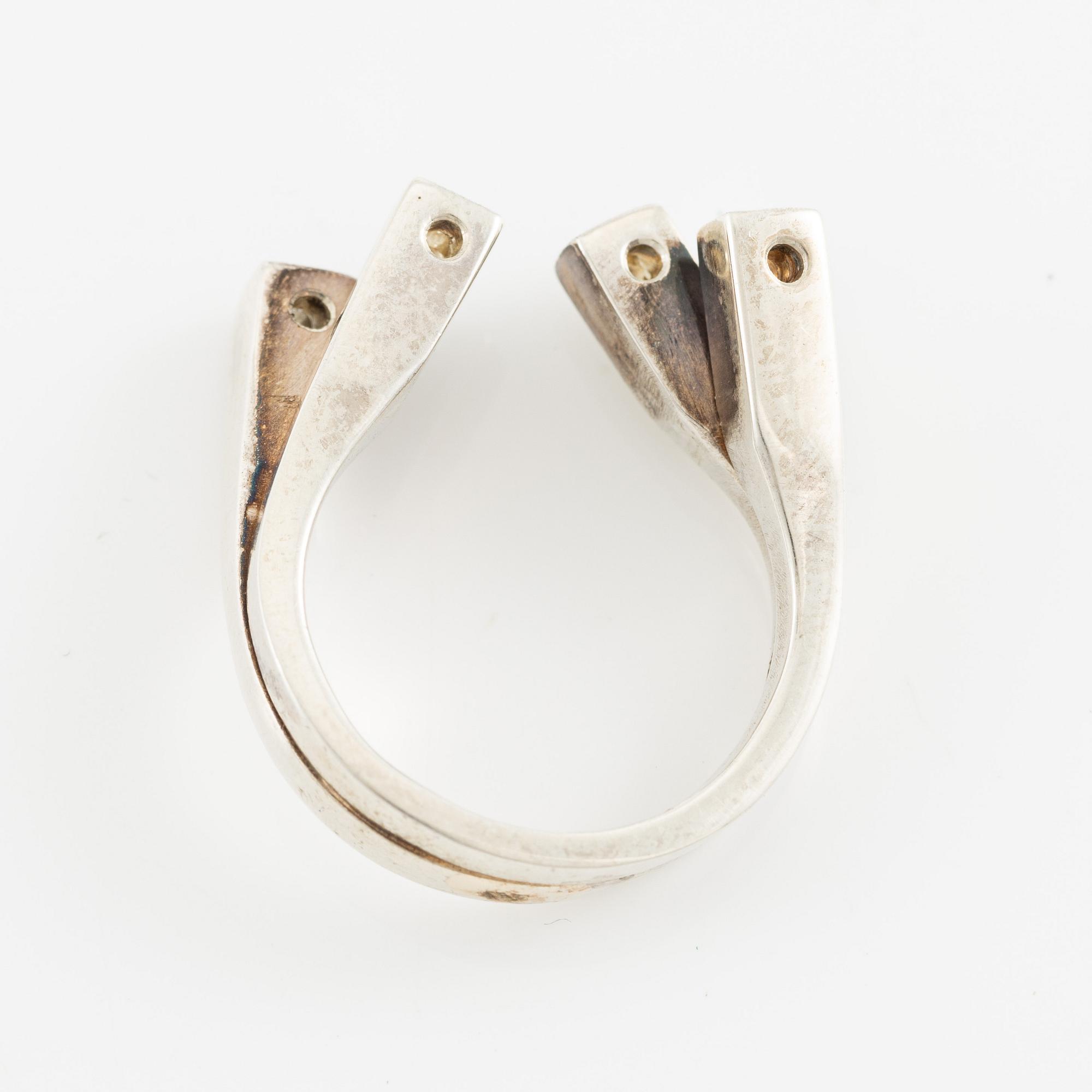 Jan-Christer Lundqvist, ring, sterling silver with white stones, Skövde 1981.