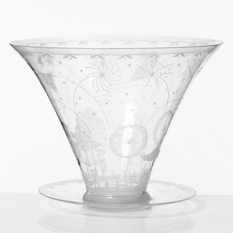 Edward Hald, skål med fat, "Fyrverkeriskålen", Orrefors, 1925.