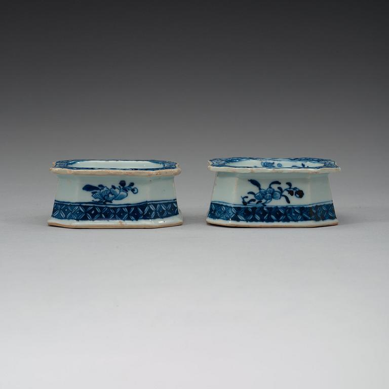 A pair of blue and white salts, Qing dynasty, Qianlong (1736-95).