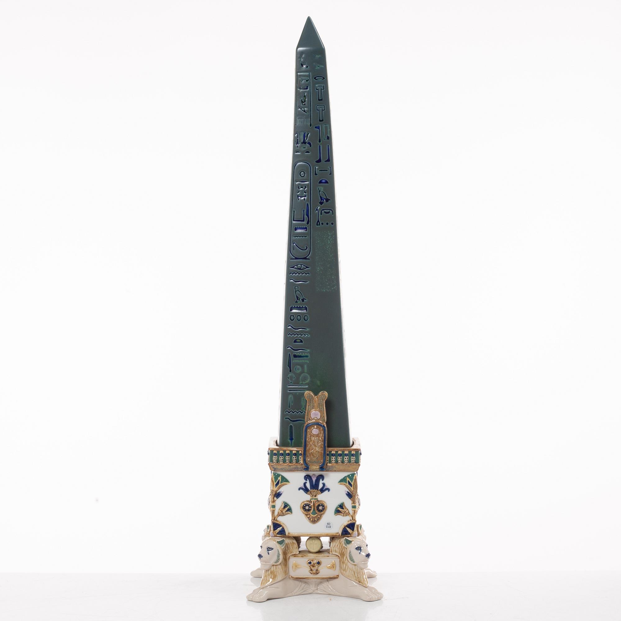 Lladró, figurine, "Thotmes I obelisk (green)", Spain.