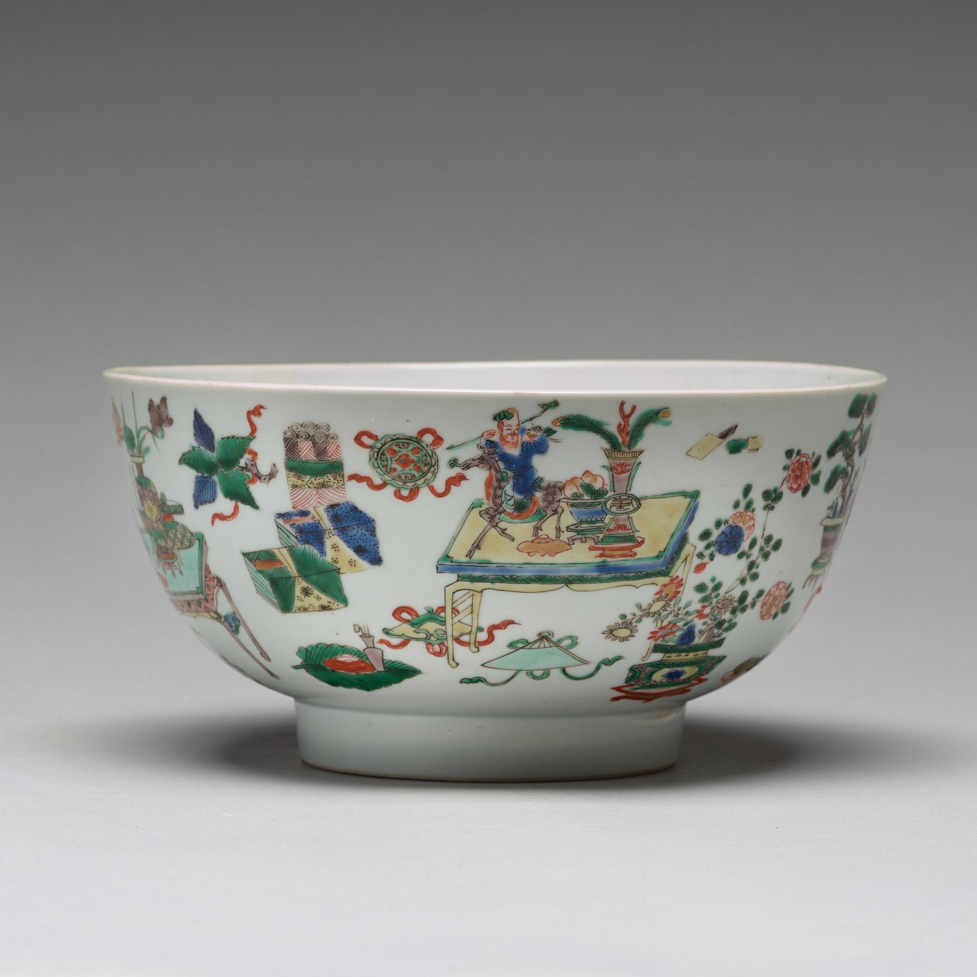 SKÅL, porslin. Qingdynastin, Kangxi (1662-1722).