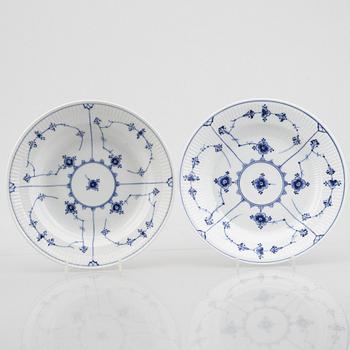 Royal Copenhagen, 6 pieces 'Blue Fluted', Denmark, late 19th century - 20th century.