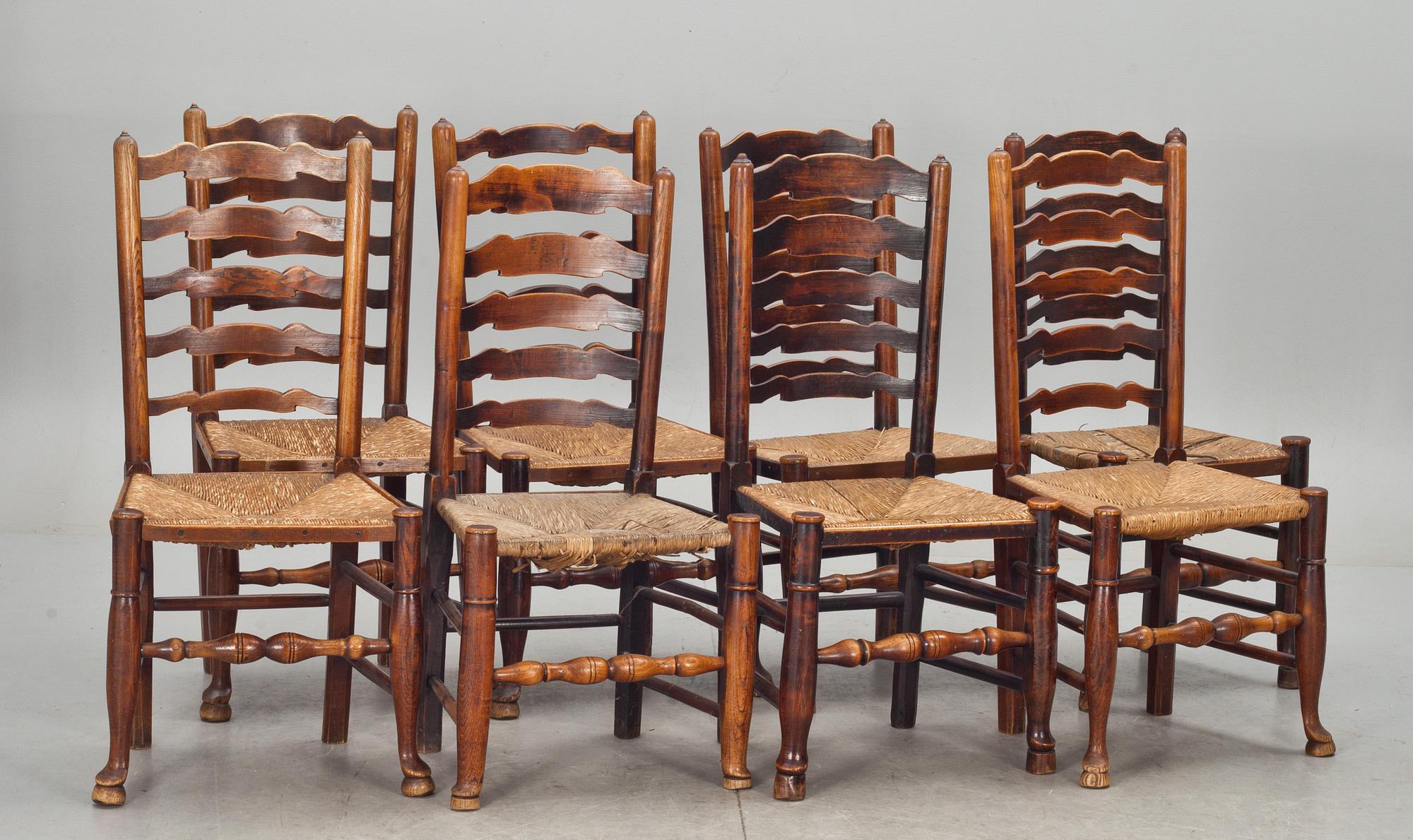 STOLAR, 8 st snarlika, senbarockstil, 1800-tal.