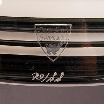 Per B Sundberg, vaser 3 st signerade Orrefors.