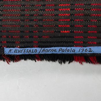 Kirsti Ilvessalo, rya modell för Finska handarbetets vänner. Ca 140 x 90 cm.