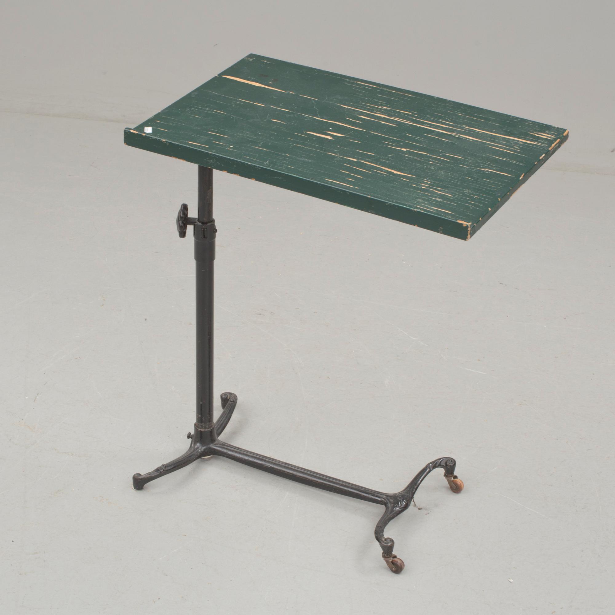 LÄSBORD, 1900-tal.